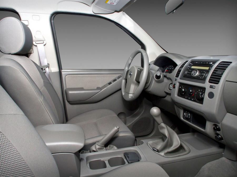  Nissan Frontier Crew Cab 2008 года  (BR) (фото 10 из 30)